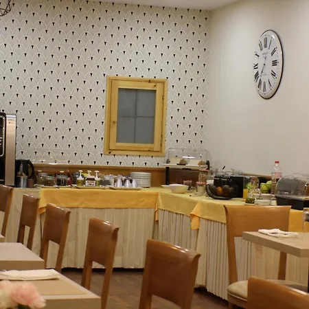 Hotell Meta 3*